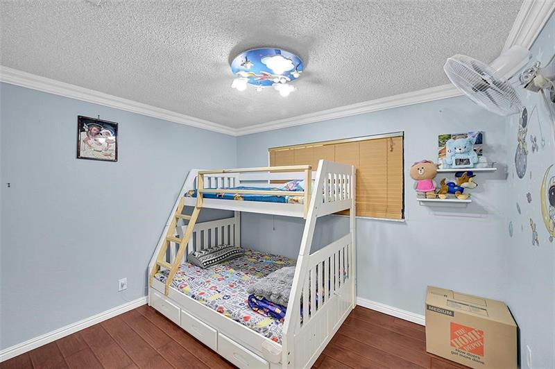 Image 16 of 18 For 86 Ann Lee Ln  86