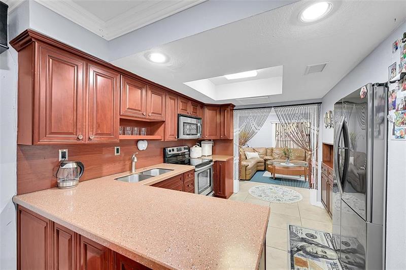 Image 7 of 18 For 86 Ann Lee Ln  86