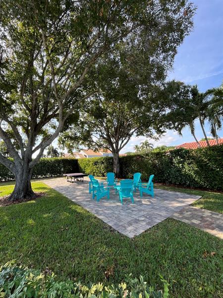 Image 7 of 29 For 2524 La Cristal Cir