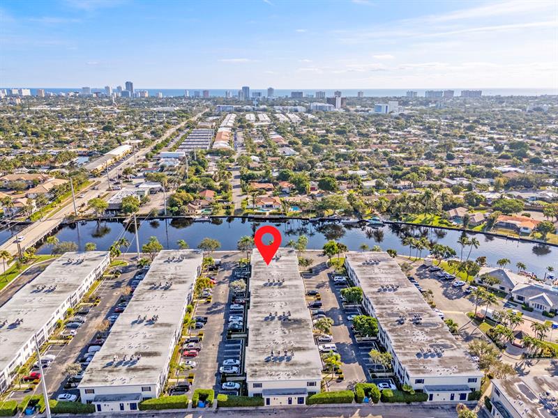 Image 40 of 47 For 160 Cypress Club Dr  604