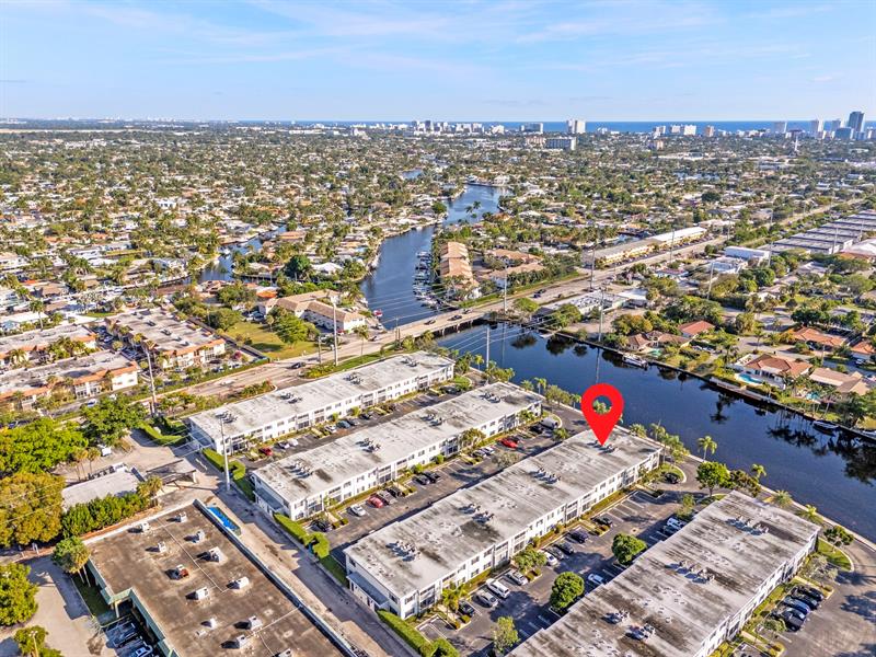 Image 42 of 47 For 160 Cypress Club Dr  604