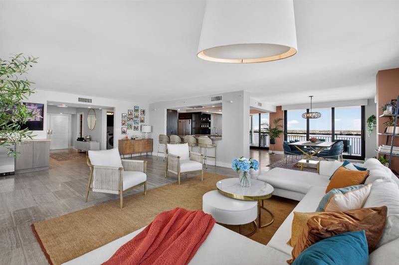 Image 14 of 49 For 5380 Ocean Dr  12j