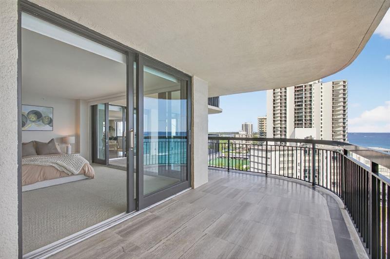 Image 26 of 49 For 5380 Ocean Dr  12j