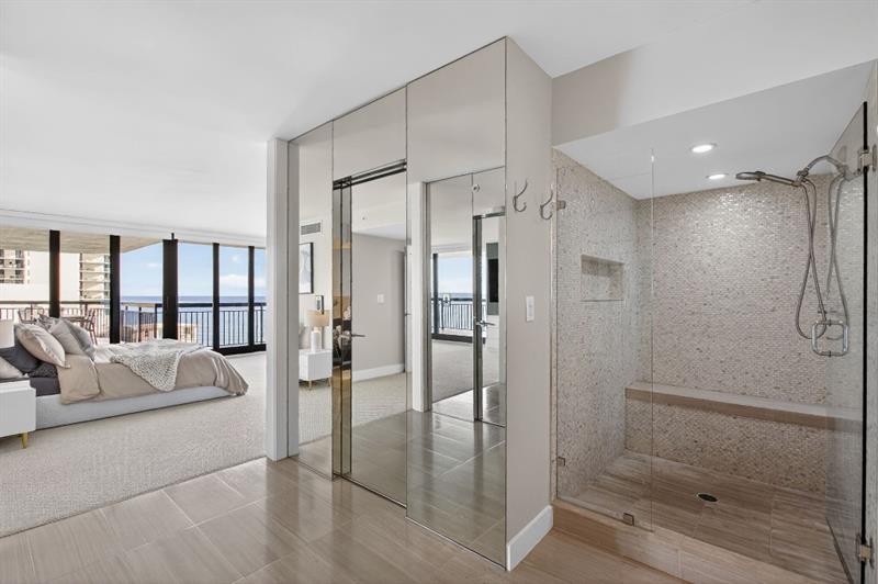 Image 30 of 49 For 5380 Ocean Dr  12j