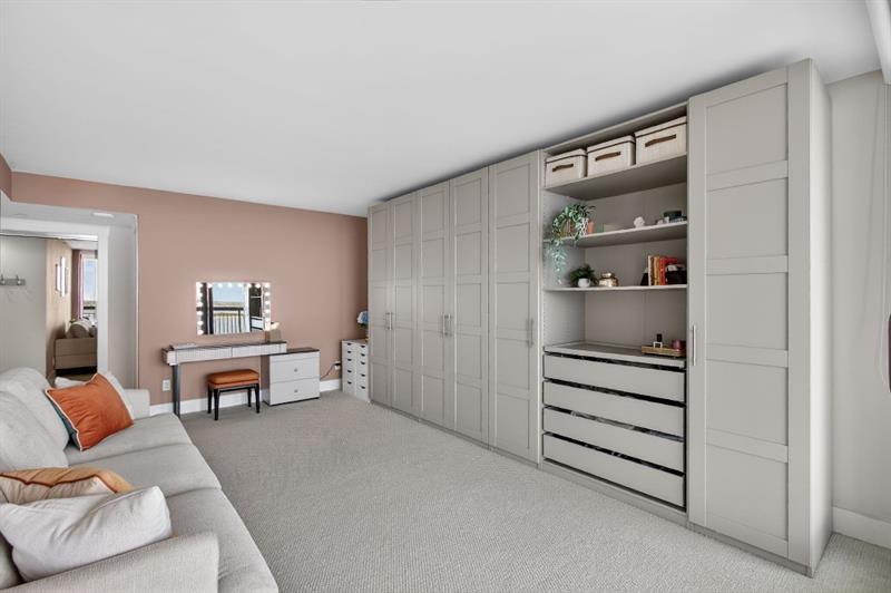 Image 39 of 49 For 5380 Ocean Dr  12j