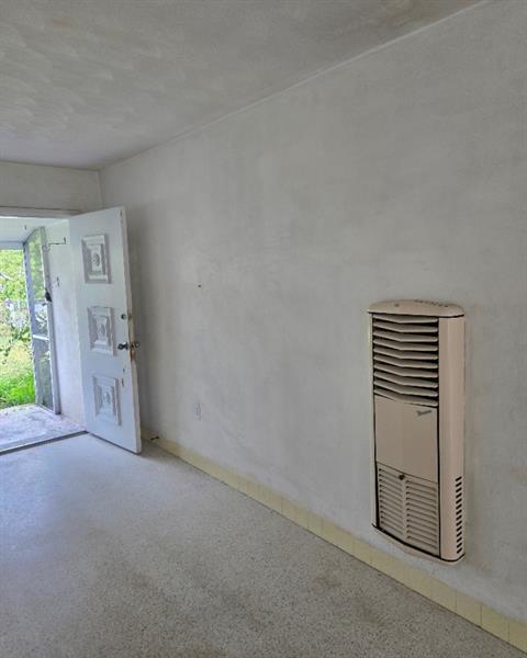 Image 14 of 24 For 2702 Hayes St