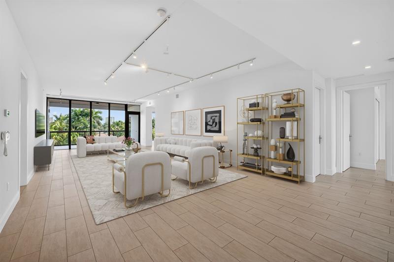 Image 10 of 100 For 30 Isle Of Venice Dr  403