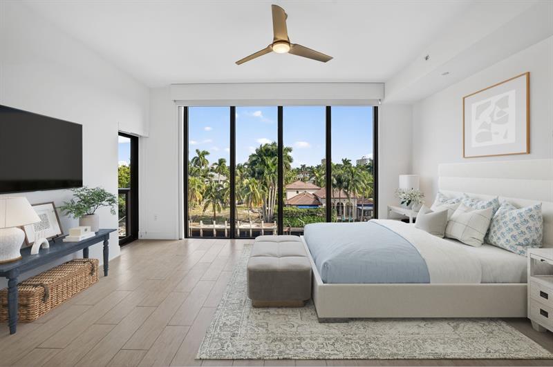 Image 42 of 100 For 30 Isle Of Venice Dr  403