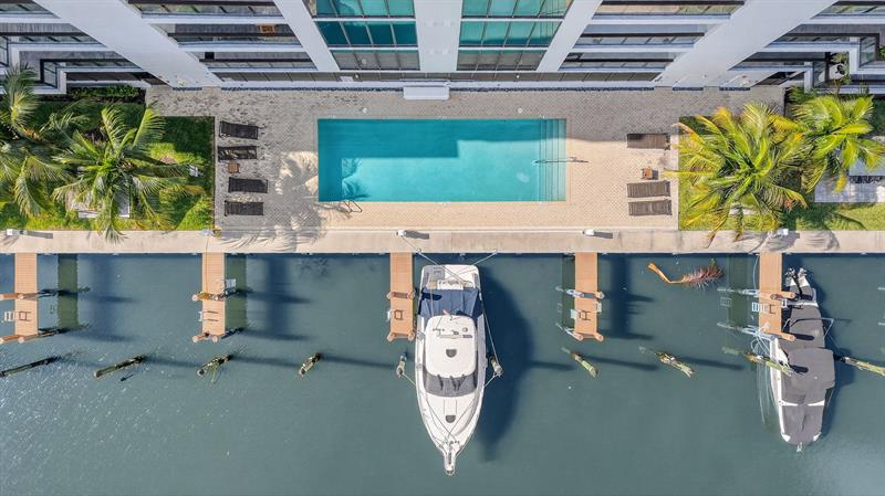 Image 94 of 100 For 30 Isle Of Venice Dr  403