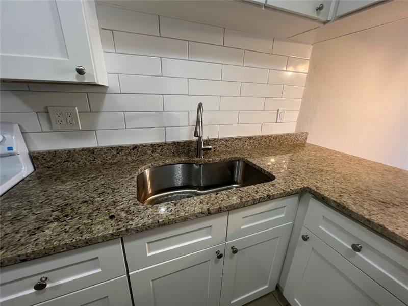 Image 13 of 24 For 179 3rd St  203