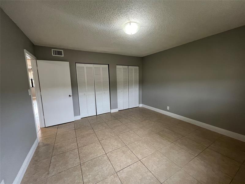 Image 15 of 24 For 179 3rd St  203