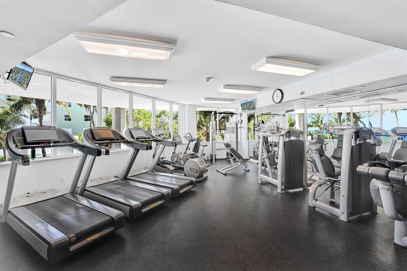 Image 14 of 72 For 1700 Ocean Blvd  6c