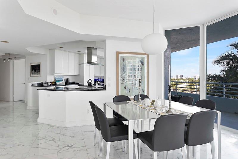 Image 22 of 72 For 1700 Ocean Blvd  6c