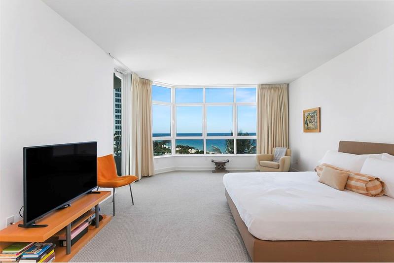 Image 26 of 72 For 1700 Ocean Blvd  6c