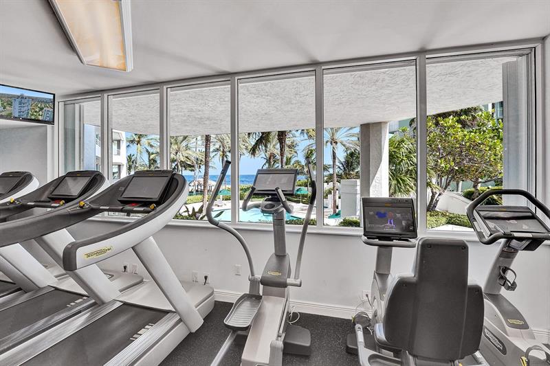 Image 43 of 72 For 1700 Ocean Blvd  6c