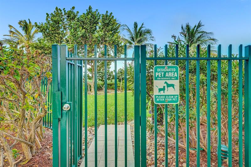 Image 47 of 72 For 1700 Ocean Blvd  6c