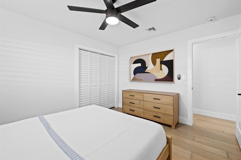 Image 26 of 57 For 751 7th Avenue