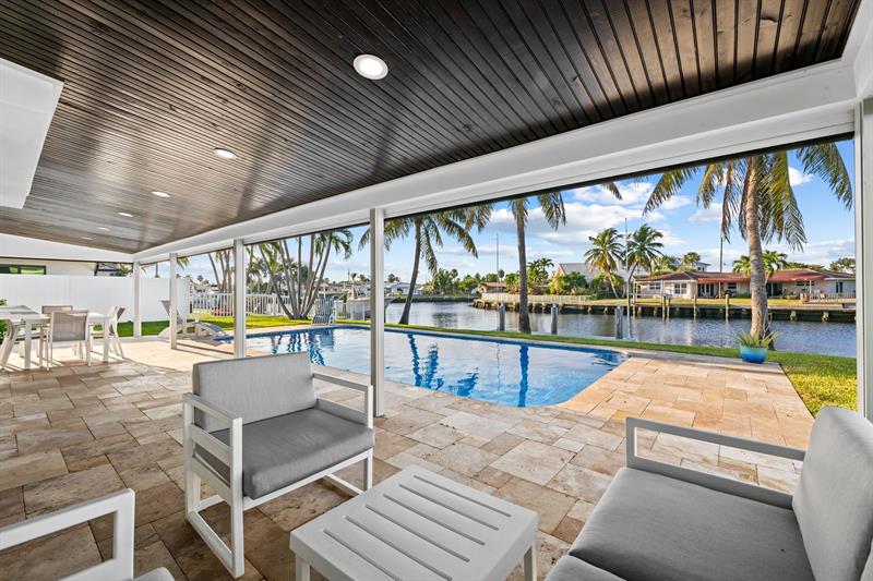 Image 30 of 57 For 751 7th Avenue