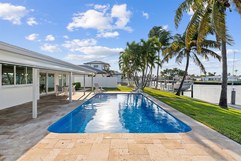 Image 39 of 57 For 751 7th Avenue