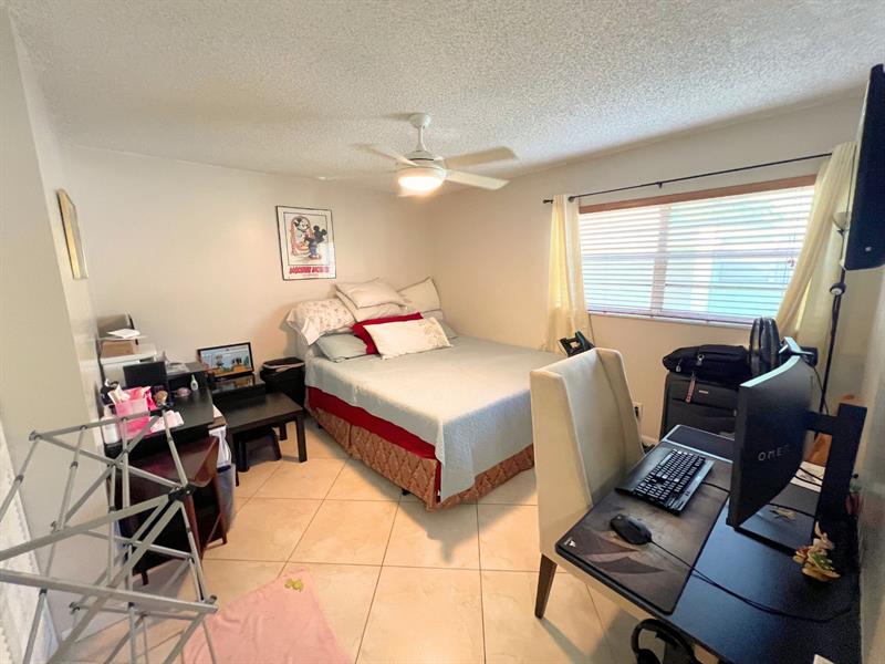 Image 12 of 26 For 4152 90th Ave  206