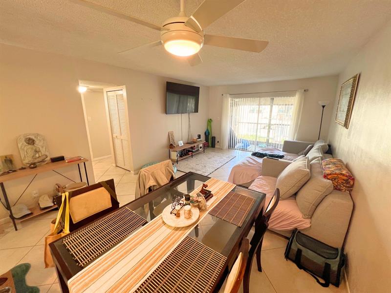 Image 8 of 26 For 4152 90th Ave  206