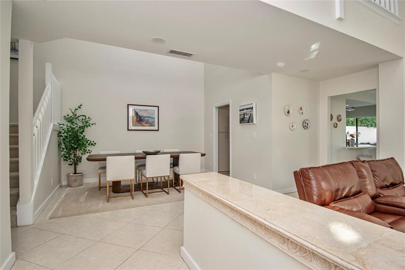 Image 21 of 55 For 21694 Town Place Dr