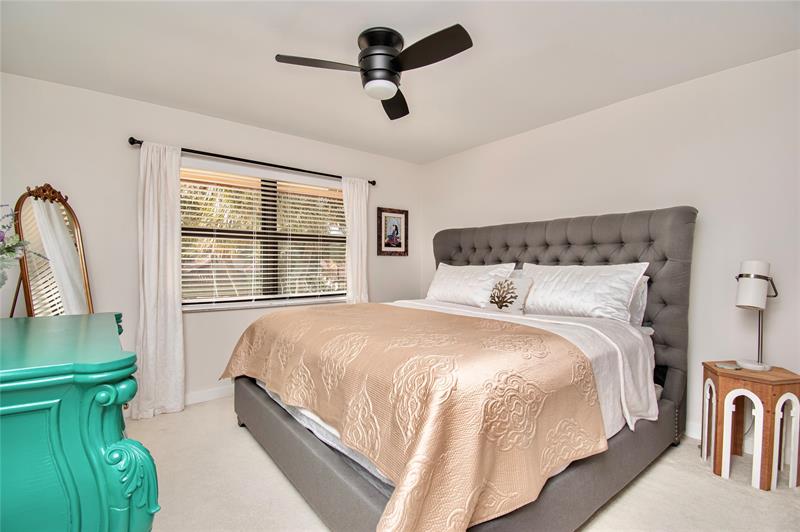 Image 39 of 55 For 21694 Town Place Dr