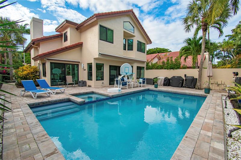 Image 50 of 55 For 21694 Town Place Dr