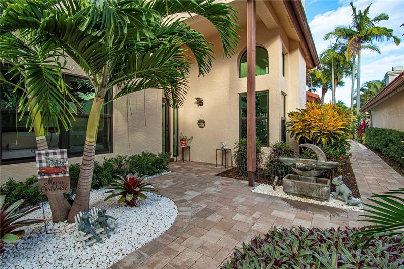 Image 6 of 55 For 21694 Town Place Dr