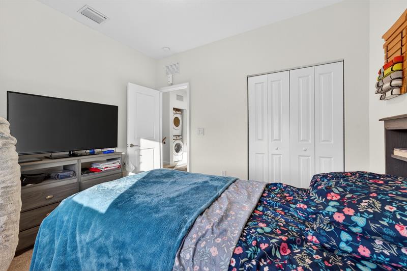 Image 21 of 59 For 4668 120th Way