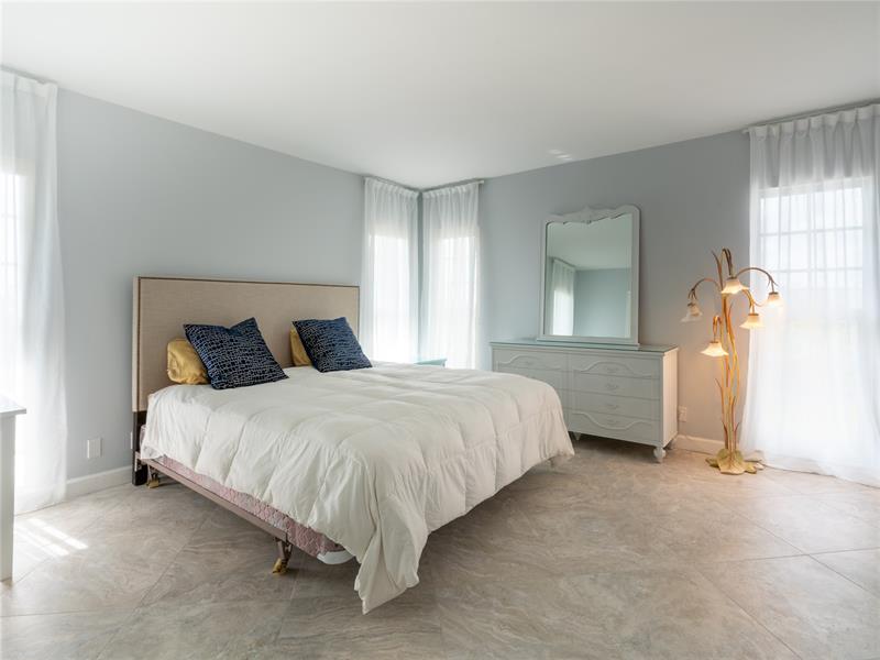 Image 26 of 41 For 2850 Palm Aire Dr  601