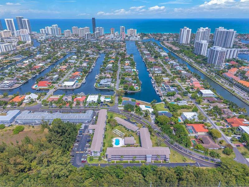 Details for 700 Layne Blvd 301, Hallandale Beach, FL 33009