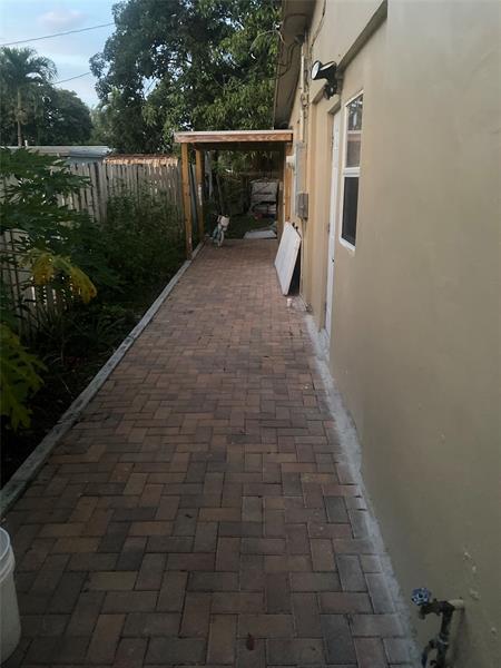 Image 4 of 8 For 5709 23rd St