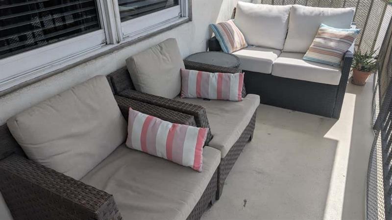 Image 8 of 35 For 1501 Ocean Dr  404