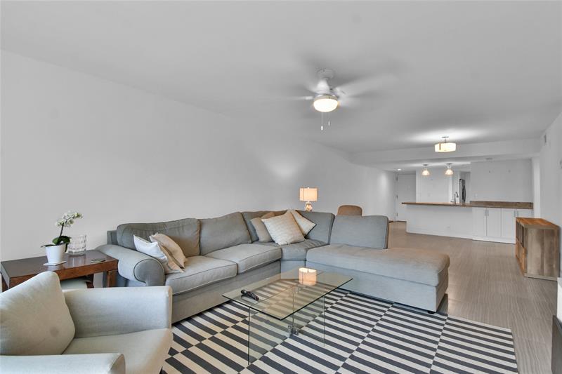 Image 15 of 32 For 4201 Ocean Dr 301