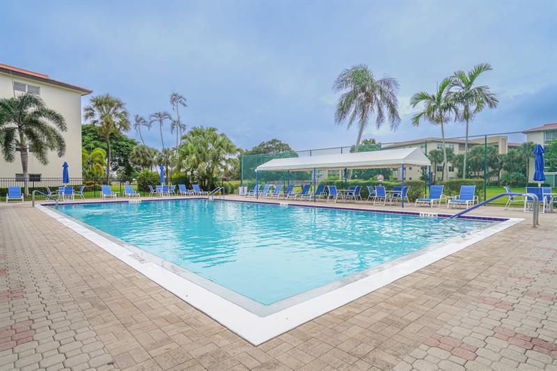 Image 36 of 71 For 3201 Portofino Pt  F1