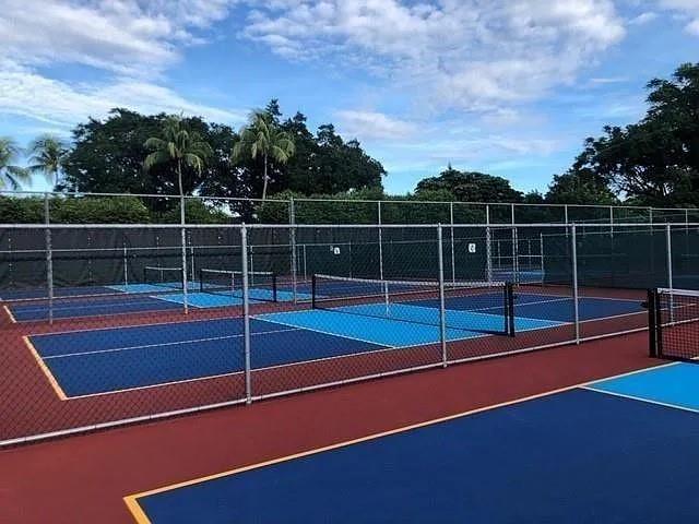 Image 50 of 71 For 3201 Portofino Pt  F1