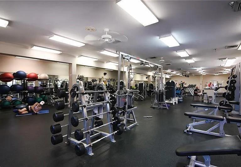 Image 55 of 71 For 3201 Portofino Pt  F1