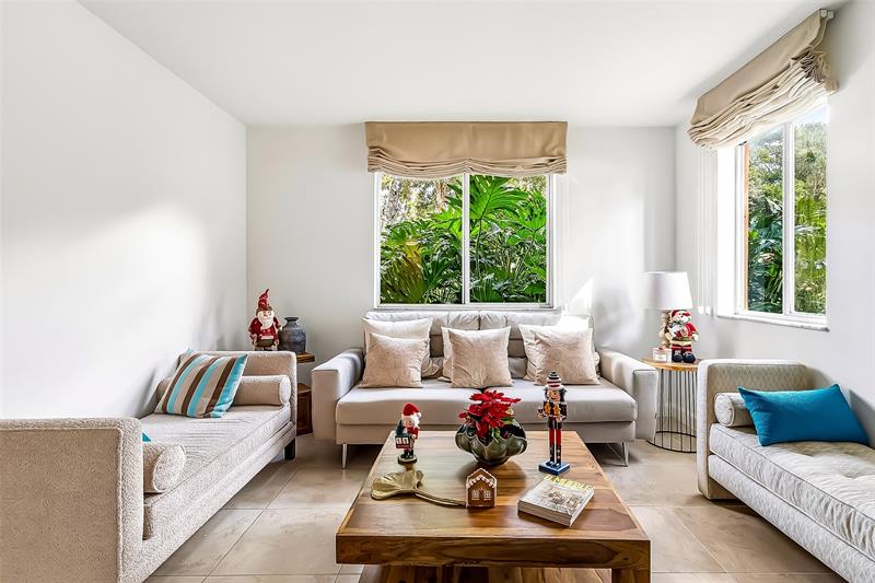 Image 11 of 30 For 787 91st Ter