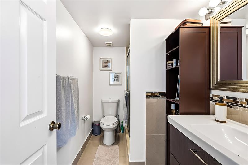 Image 16 of 30 For 787 91st Ter