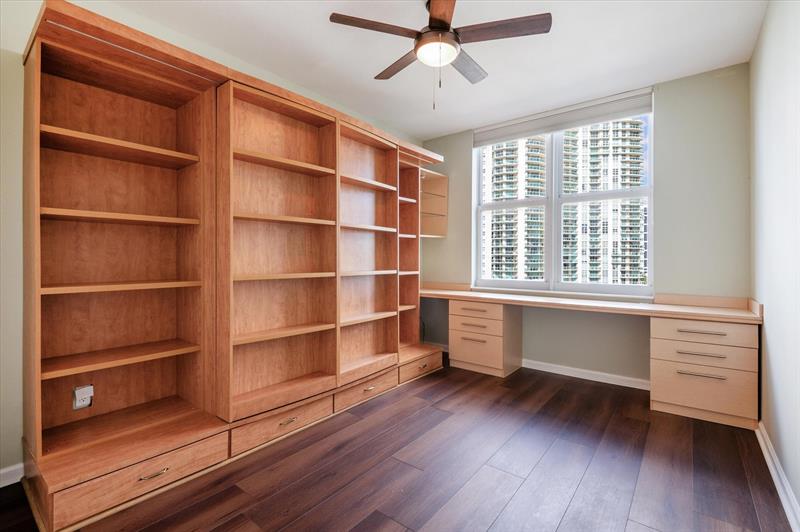 Image 16 of 53 For 511 5th Ave 1204