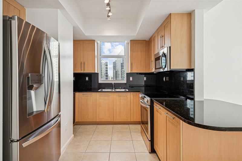 Image 9 of 53 For 511 5th Ave 1204