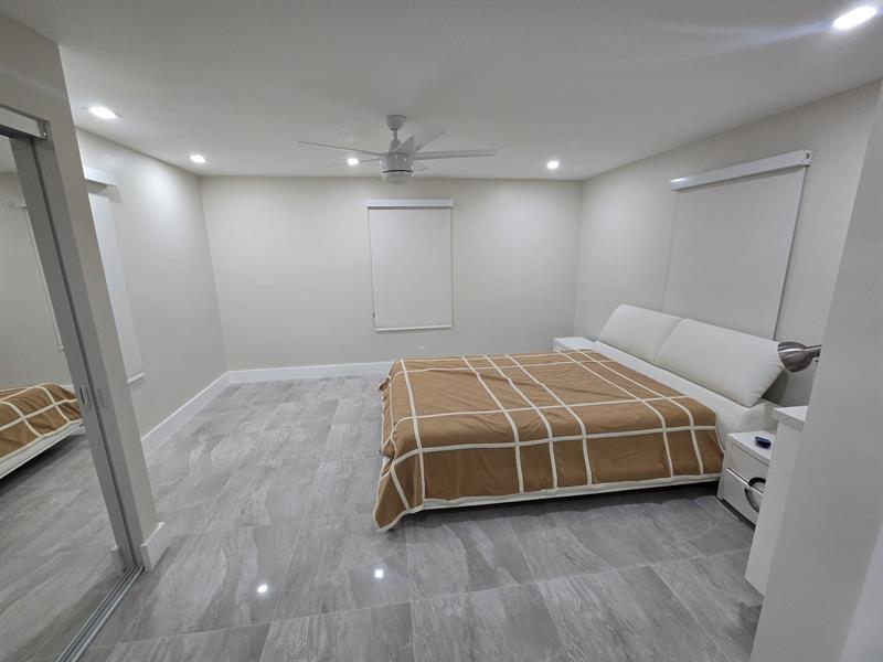 Image 7 of 14 For 2207 Taft Street