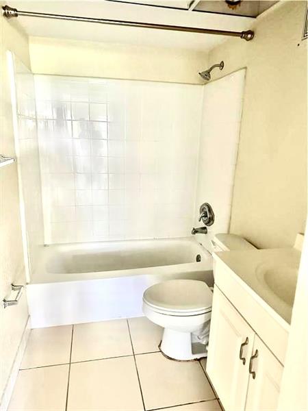 Image 6 of 7 For 760 2nd Ave  D112