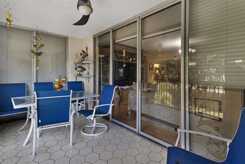 Image 30 of 45 For 3910 Inverrary Blvd  301b