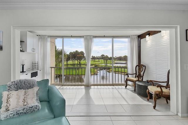 Image 15 of 26 For 5558 Gulfstream Way 5558