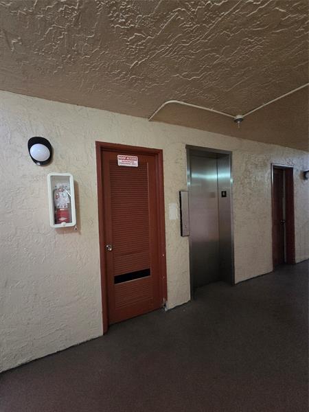 Image 19 of 20 For 3400 Blue Lake Dr  604