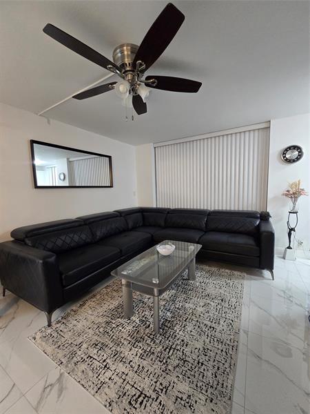 Image 3 of 20 For 3400 Blue Lake Dr  604