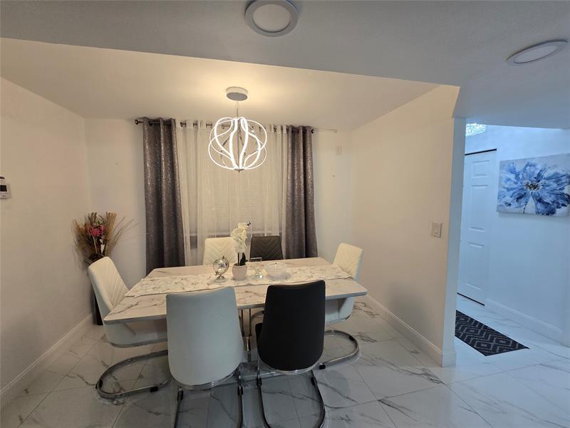 Image 7 of 20 For 3400 Blue Lake Dr  604