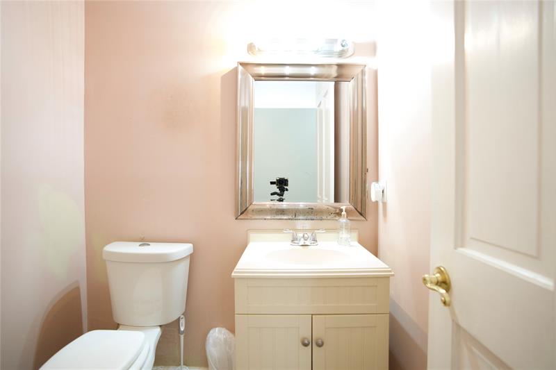 Image 29 of 29 For 140 Royal Palm Ct